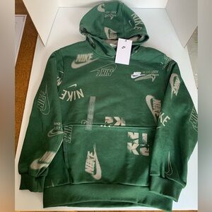 NWT Nike Logo Sportswear Boys YOUTH Size Large 12-13Yrs Hoody Money /Dark Green